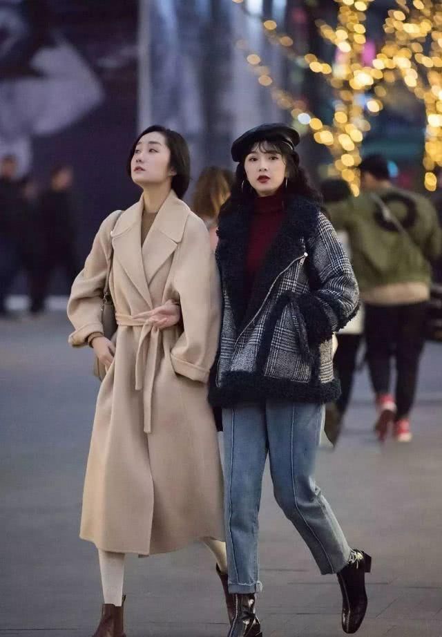  小黑@短靴＋小黑裤，开春之际穿起来