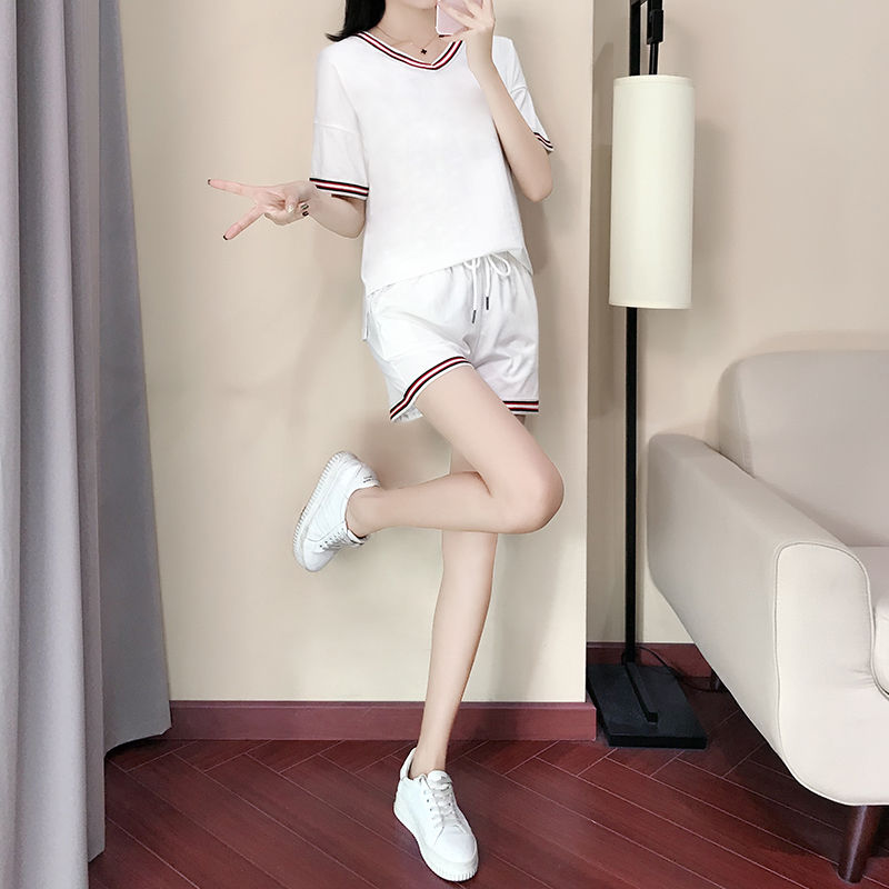 女人健身这么穿，看呆一众健身房男人，s曲线迷死人