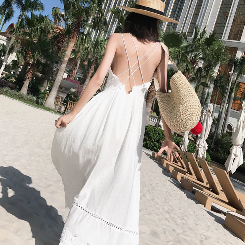 真没想到，女人都不穿泳衣了，看下图女人、清凉舒服美到惹眼