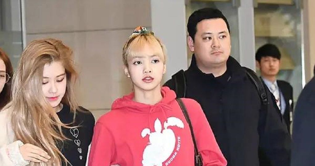  [女生]女生一般只缺两样东西，一样是money，另一样就是衣服了。那么美