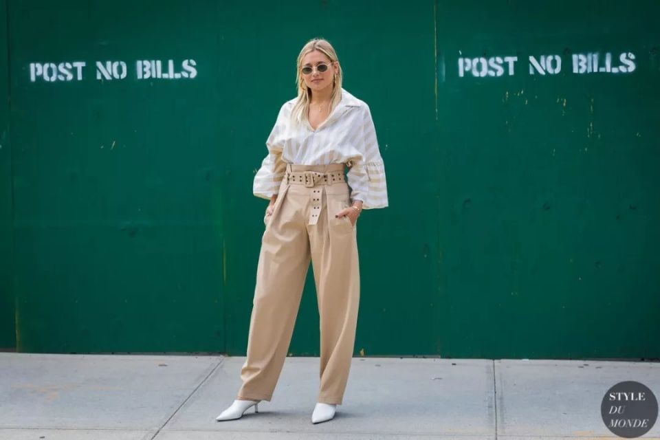 吊打阔腿裤,秒杀牛仔裤,这条裤子才是今秋最火!!!