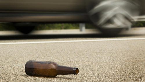 查酒驾，交警被打死？这个造谣的理由真让人哭笑不得