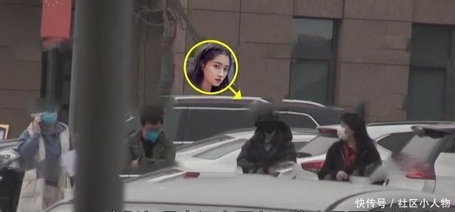 『 全副武装』携妈妈发热门诊检查,传闻辟谣来了,关晓彤母女全副武装