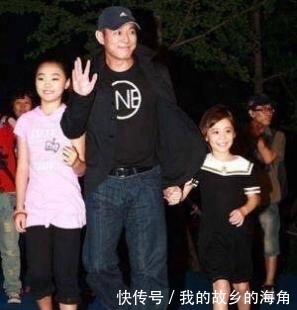 离婚之后■李连杰的两妻四女:前妻的两女儿是学霸,利智的两女儿是名媛