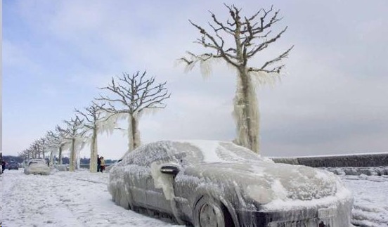 俄罗斯最冷的村庄，最低气温零下71.2度，每天只能吃肉食！