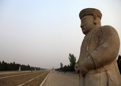 中国最悲哀陵墓群:身为世界遗产,却没名气,明清皇陵强它几倍