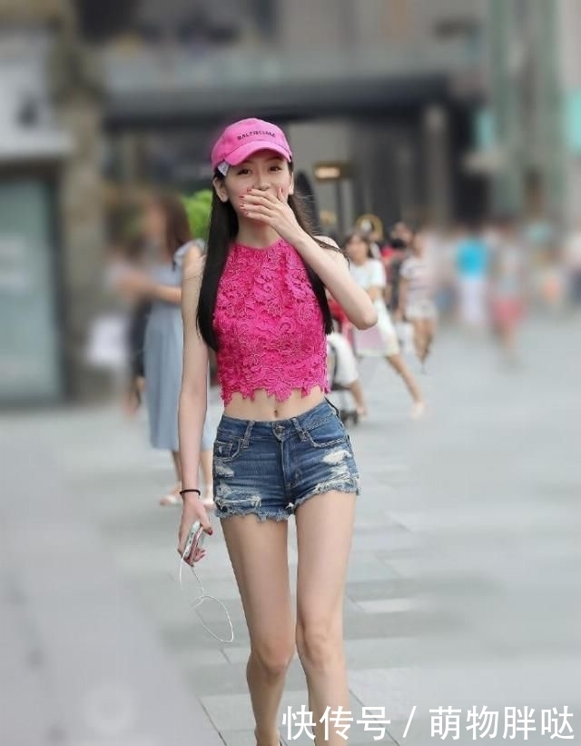 『红色』街拍: 穿出自己的风格, 让街头成为你的主战场