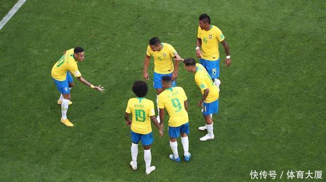 4场0进球,巴西队最弱前锋非他莫属!一个人的表