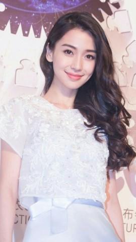 都说换个发型换张脸，可杨颖换个发型，竟让黄晓明都不想认识！