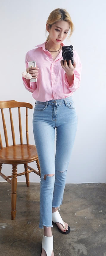 十分秀丽的牛仔裤美女，才看一眼就睡不着了！