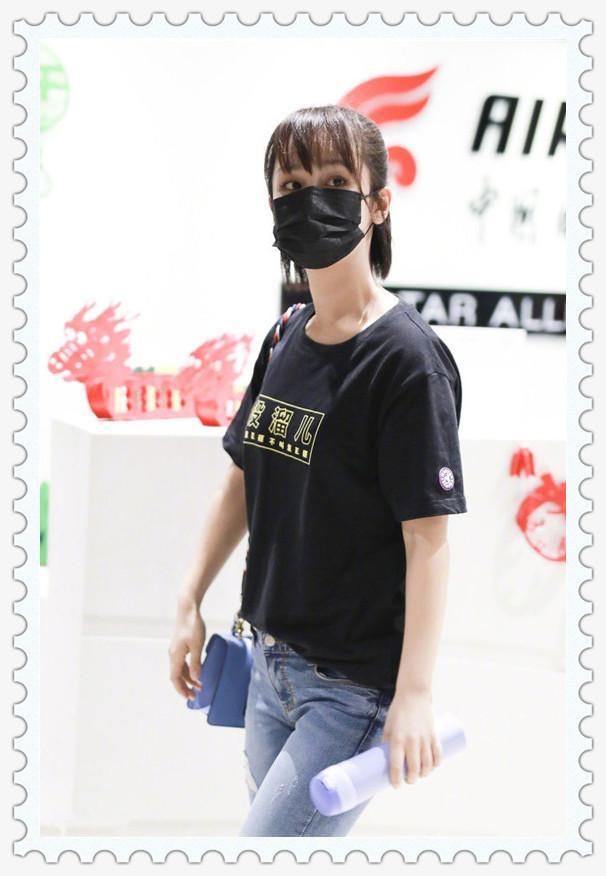 杨紫明明是美少女，可每次都穿出大妈感，网友：难怪秦俊杰要分手