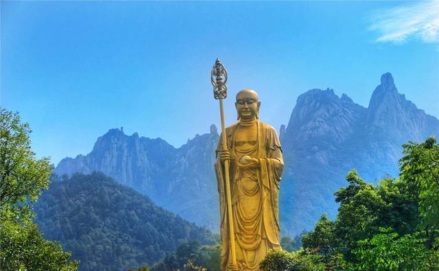 世界最大地藏王菩萨佛像,耗资15亿建成,如今免费也无游客再去