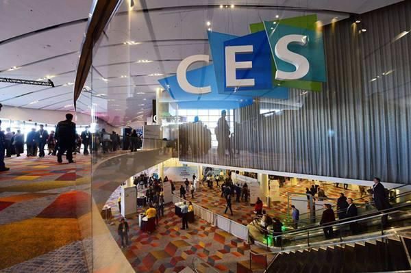 iPhone X 放弃屏下指纹解锁,CES2018 vivo却采