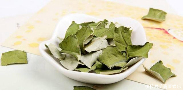 女人月经走后，用“它”泡水，早晚喝2杯！轻松赶走大肚腩