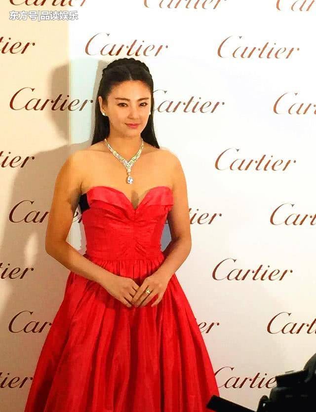 抹胸式的服装谁穿最好看?张雨绮称第二没人敢称第一!