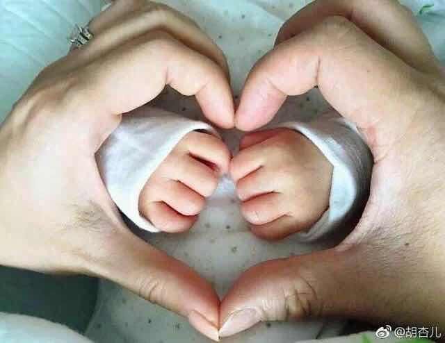 屡次被打脸，想晒晒娃仍被全网diss，薛之谦的洗白之路真的难