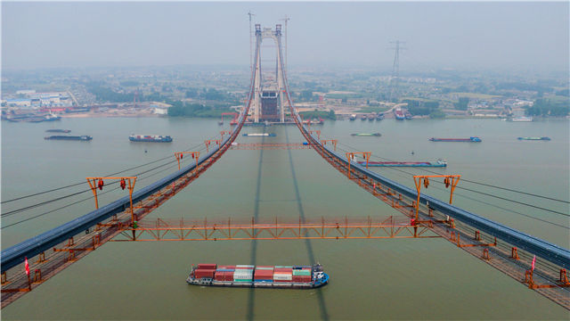  世界纪录：主缆重量16000吨！这座悬索桥创世界纪录，再度书写中