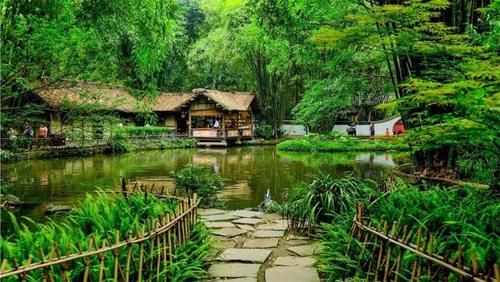 我国最美的四座城市，各有各的特色，你去过几个？