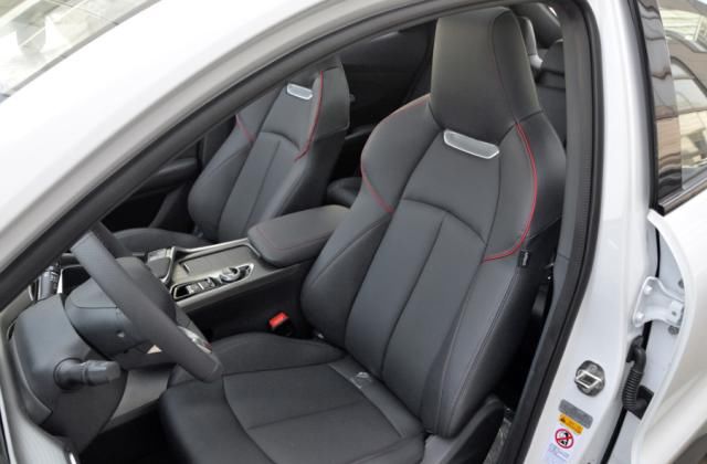 成功|长安“王牌”成功抵达!配1.5T四缸,爆180马力,夜骑士名不虚传