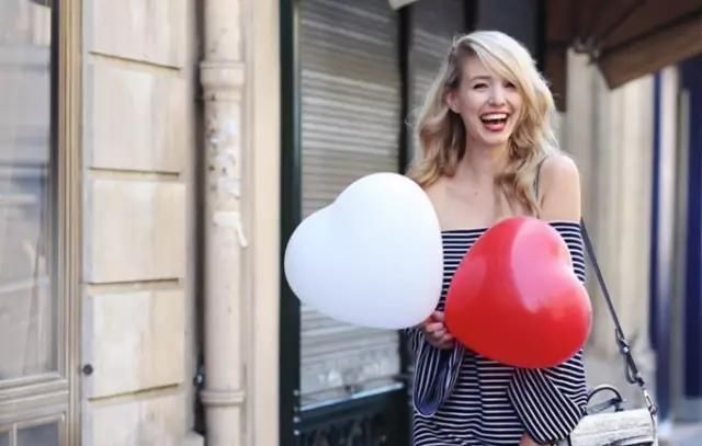  『博主』今夏跟着时尚博主三木学穿搭,简单优雅!