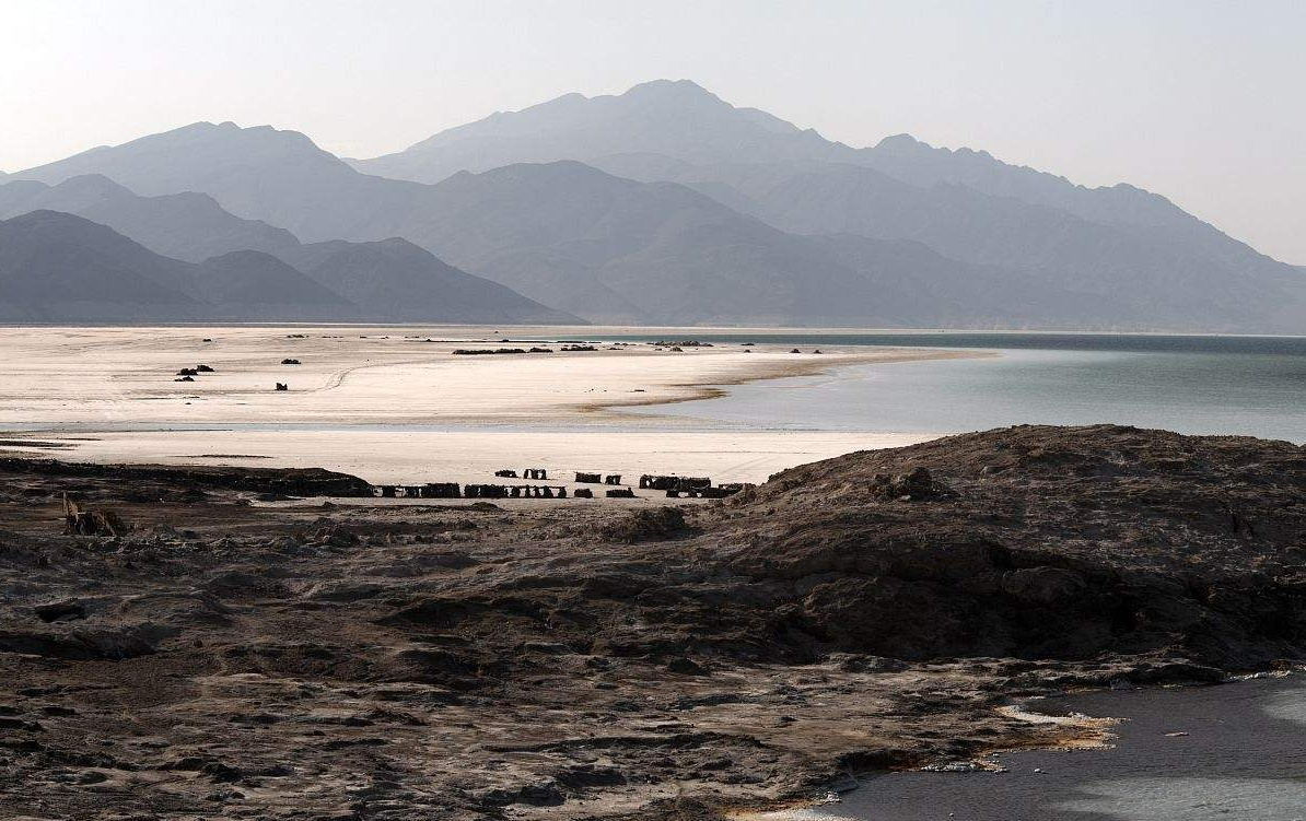 世界最随便国家：9国在此设军事基地，外国军队比本国军队多28倍