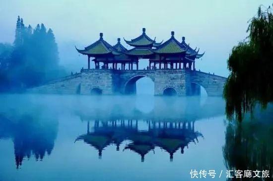 比长沙低调,比苏杭更有味道,她才是公认的世界美食之都