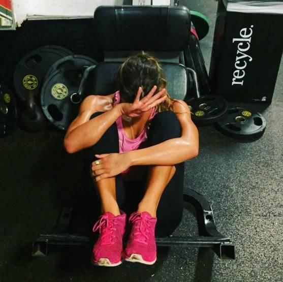 健身3年，体重直上150斤，她脱下衣服震惊了无数人