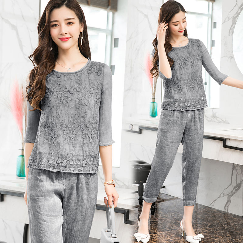 小个子媳妇，入秋从不穿裙子!衣柜满是欧货套装，显高洋气，巨美