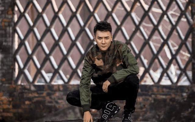 劈个叉就没怀孕？冯绍峰没说话 卓伟：否认是为报喜留余地