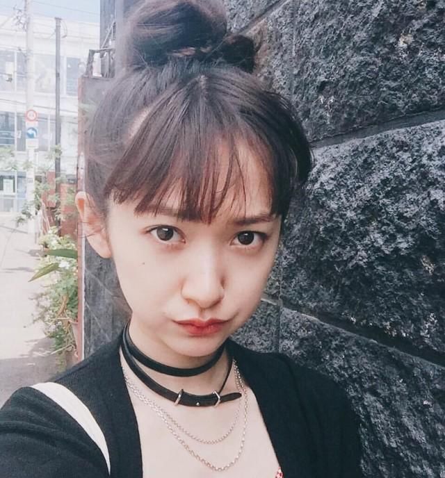 身高只有153cm也能当模特，只因穿衣实在太好看!