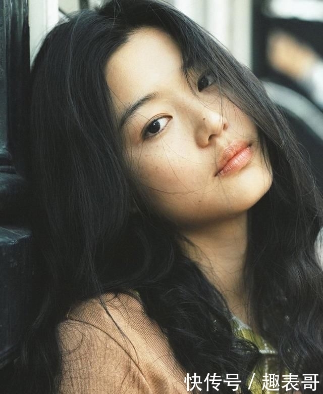 # 变丑#心里偷偷乐吧,点掉反而变丑,脸上这些地方有“痣”的女生