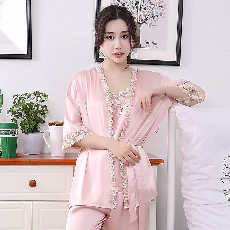 如果你不和父母住一期可以试试这些睡衣性感舒适，睡眠质量也提高