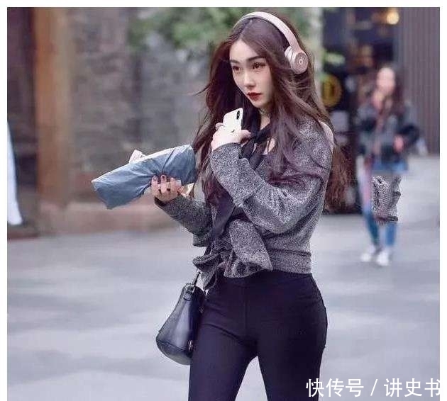  【气质】打底裤能够很好地提升视觉比例，休闲百搭又很保暖