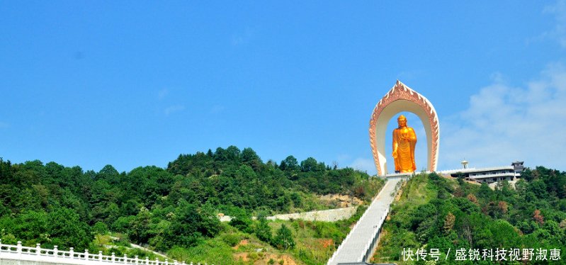江西耗十亿打造一金佛整整用了48公斤黄金,整体高度达81米