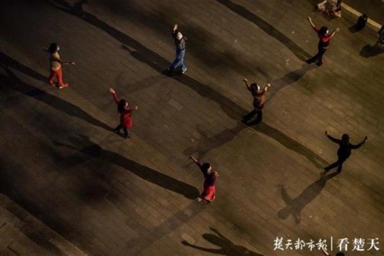 「它让武汉」这就是我们的武汉!