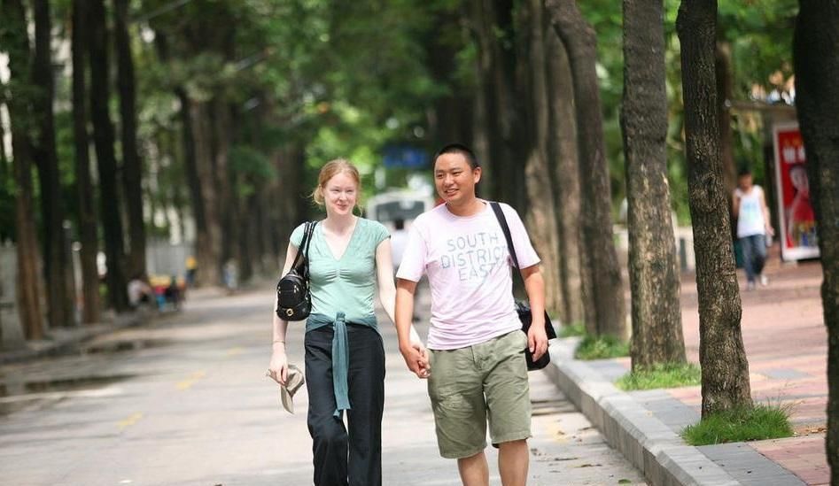  『外国』成为中国“洋媳妇”的外国女孩, 她们只为了爱情, 纯洁而真实