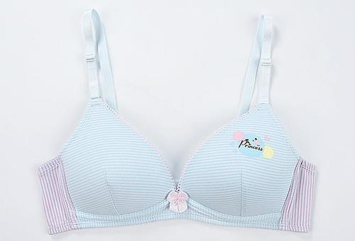 前扣内衣vs后扣内衣,究竟哪个更得小仙女欢心?