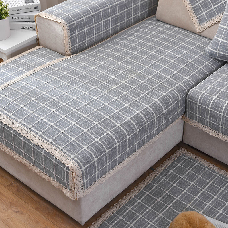 难怪现在的有钱人都不买皮沙发!学会这一招,客厅美观又经济