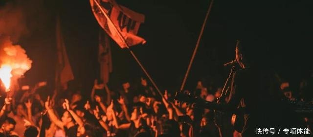 【中年人】旅行之歌痛仰《公路之歌》,中年人的自驾旅行标配歌曲
