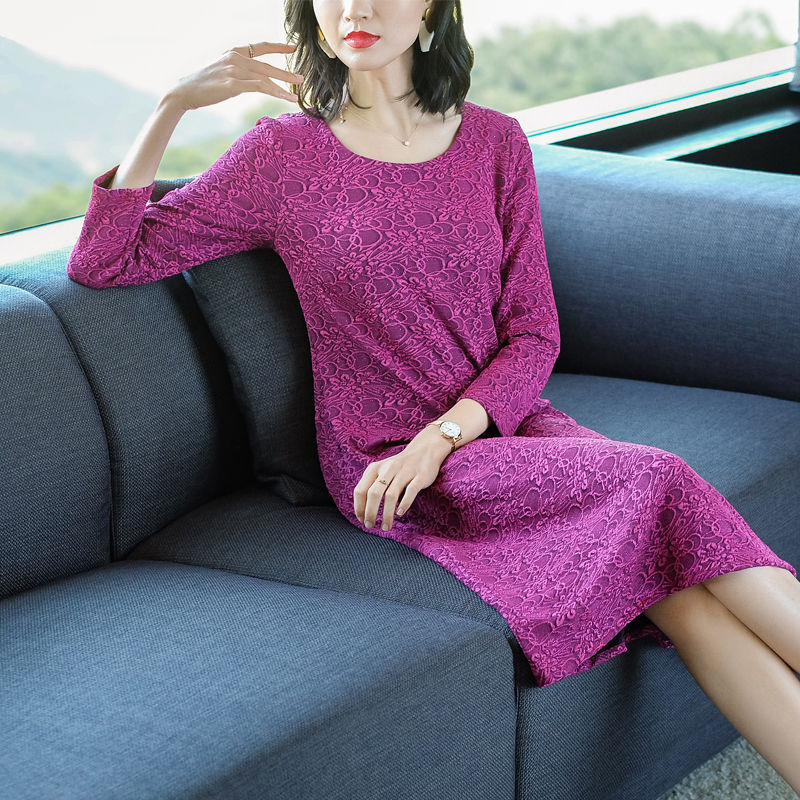 过时的夏装送我也不要,入秋后的新款欧货裙,时尚美嫩,先穿先美