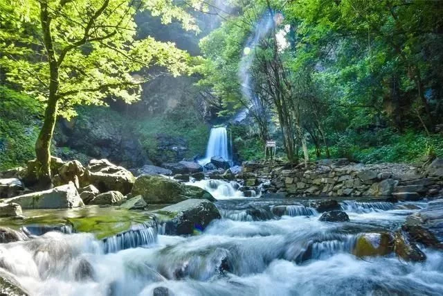 这块藏于皖南深山之中少有人知地方,是现实中的桃源胜地【2020热门旅游景点】