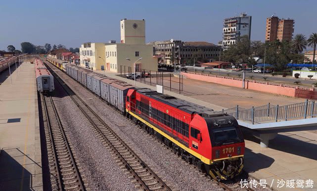  我国■中方再造“奇迹”，本格拉铁路建成通车，四国集体感谢我