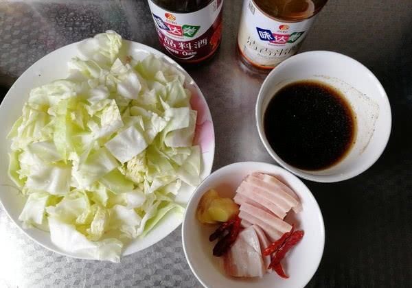 「卷心菜」同事40的年龄30岁的气色,看完她的饮食,我默默收藏了!