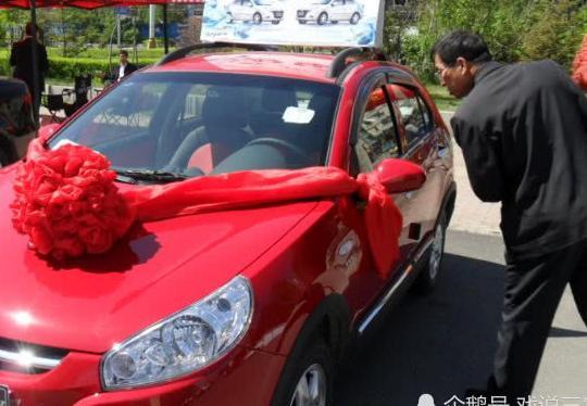 今年“汽车下乡”或将重启！农民买车最高优惠5万？真的假的？