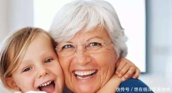  [颗感恩]孙子和孙女哪个更好？老人的回答很实在，全家人都给她满分！
