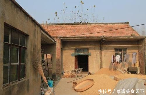 2019年开始，农村有着四类房子的将要拆除，每人补贴最少三万