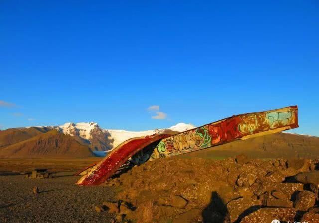 冰岛这么奇葩的国度，怎么会有人在那里居住