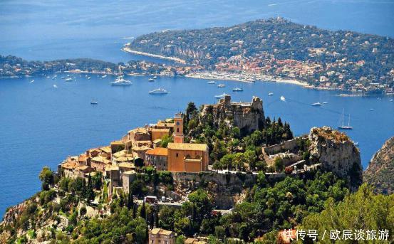 人口密度最高的国家，香港都不到他一半！人均GDP18万美元