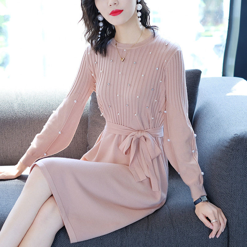 比套装好看百倍的十款连衣裙，女人味十足，美若天仙