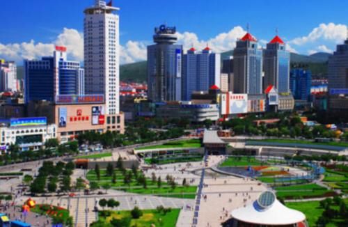  数量：国内这个很少让人提起的省会，人口数量众多，这个城市是